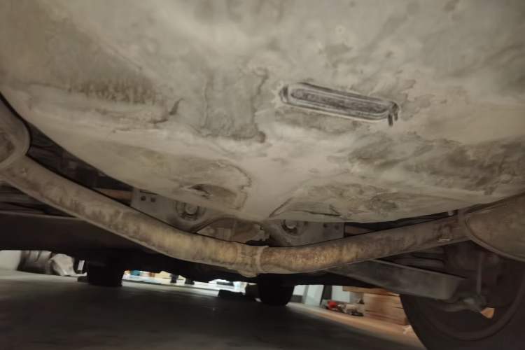 Used Ford Explorer 2013 3.5L Prestige Model Chassis Rear