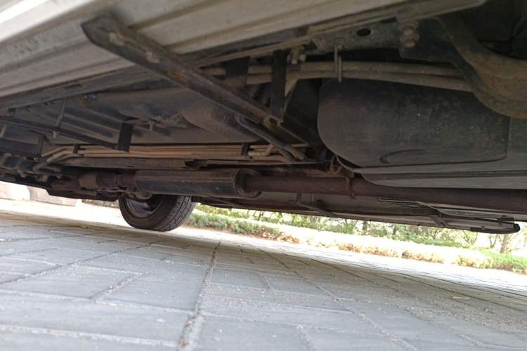 Used Ford Explorer 2013 3.5L Deluxe Model Chassis Rear Left