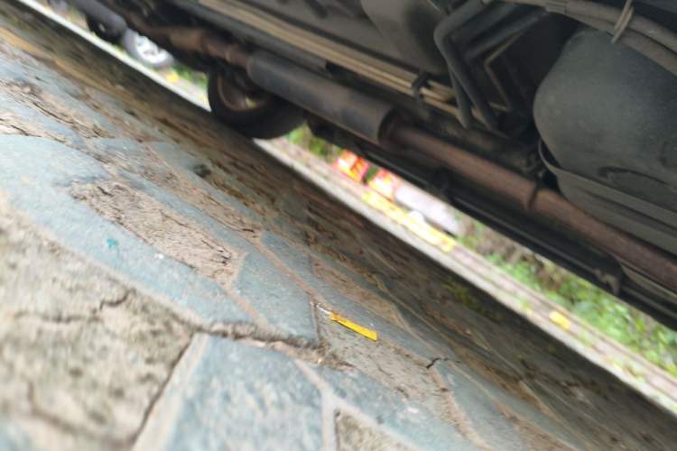 Used Ford Explorer 2013 3.5L Deluxe Model Chassis Rear Left