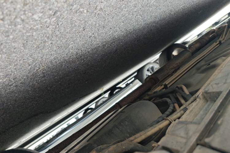 Used Ford Explorer 2013 3.5L Deluxe Model Chassis Rear Left
