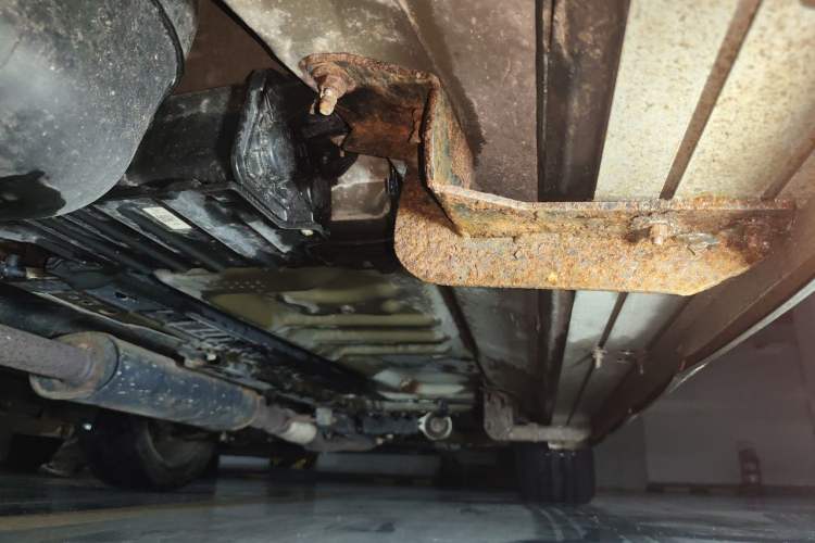 Used Ford Explorer 2013 3.5L Deluxe Model Chassis Rear Right