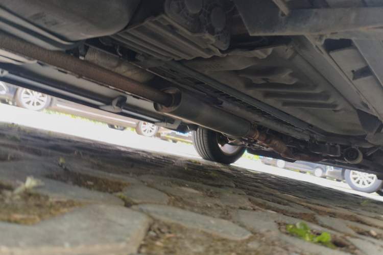 Used Ford Explorer 2013 3.5L Deluxe Model Chassis Rear Right