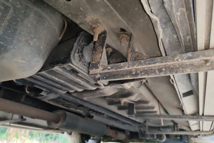 Used Ford Explorer 2013 3.5L Deluxe Model Chassis Rear Right
