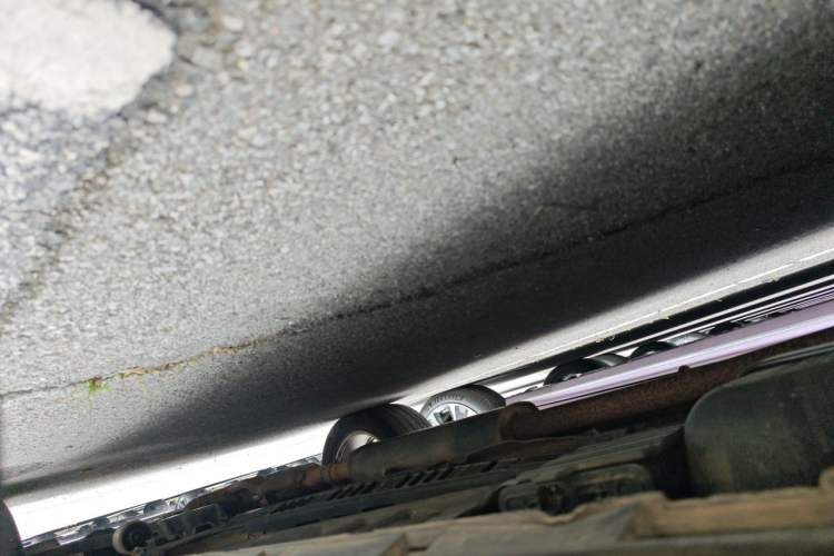 Used Ford Explorer 2013 3.5L Deluxe Model Chassis Rear Right
