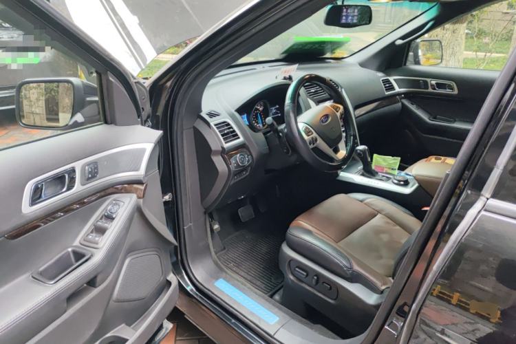 Used Ford Explorer 2013 3.5L Deluxe Model Driver Seat