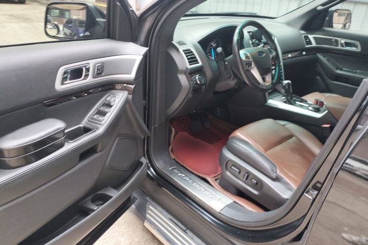 Used Ford Explorer 2013 3.5L Deluxe Model Driver Seat