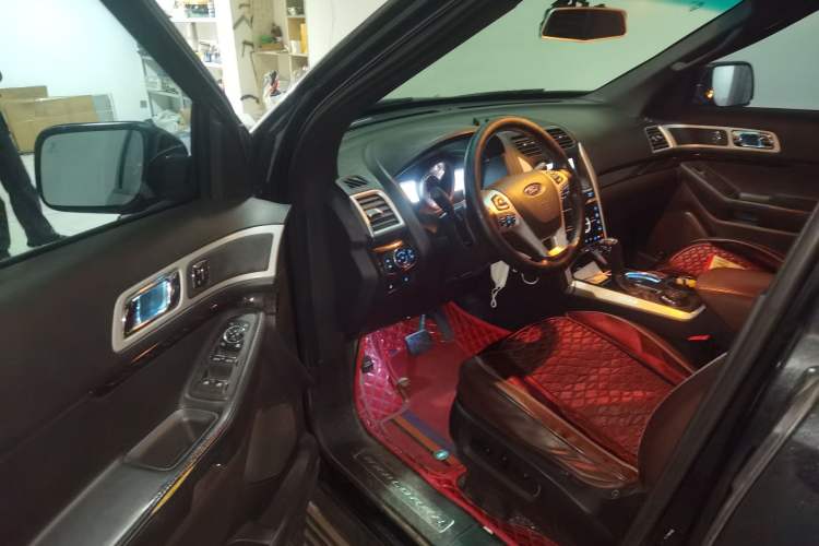 Used Ford Explorer 2013 3.5L Prestige Model Driver Seat