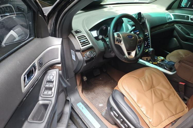 Used Ford Explorer 2013 3.5L Deluxe Model Driver Seat