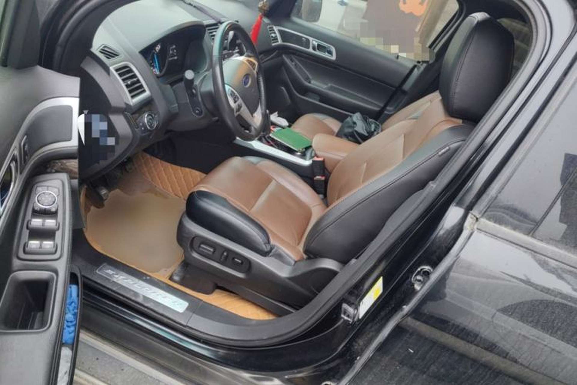 Used Ford Explorer 2013 3.5L Deluxe Model Driver Seat