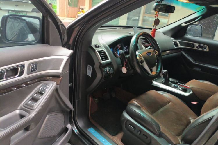 Used Ford Explorer 2013 3.5L Deluxe Model Driver Seat