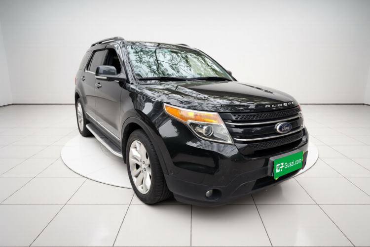 Used Ford Explorer 2013 3.5L Deluxe Model Exterior 2