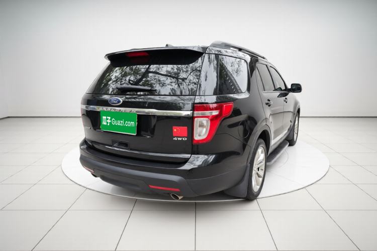 Used Ford Explorer 2013 3.5L Deluxe Model Exterior 4