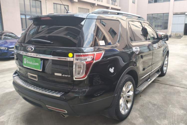 Used Ford Explorer 2013 3.5L Deluxe Model Exterior 5