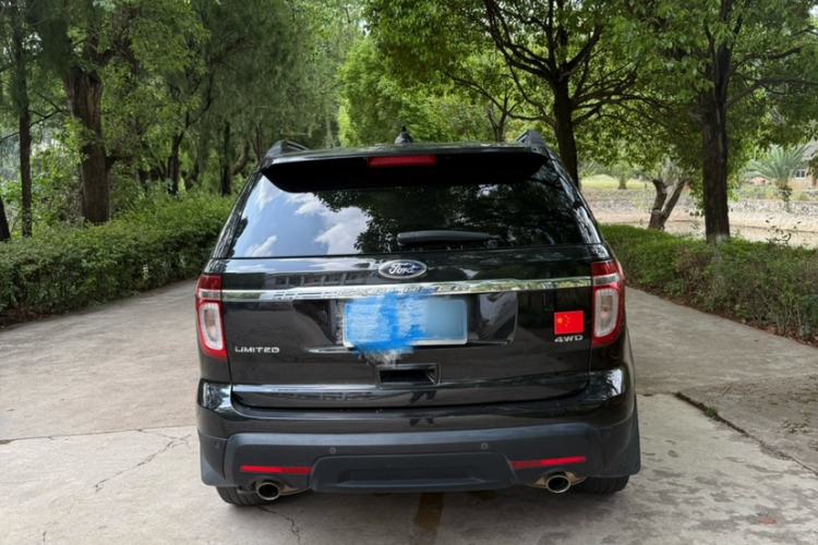 Used Ford Explorer 2013 3.5L Deluxe Model Exterior 5