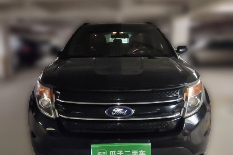 Used Ford Explorer 2013 3.5L Deluxe Model Front