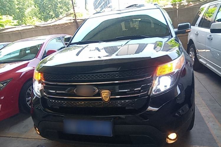 Used Ford Explorer 2013 3.5L Deluxe Model Front