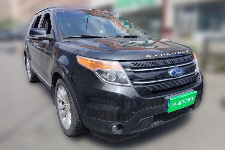 Used Ford Explorer 2013 3.5L Deluxe Model Front Right 45 Deg