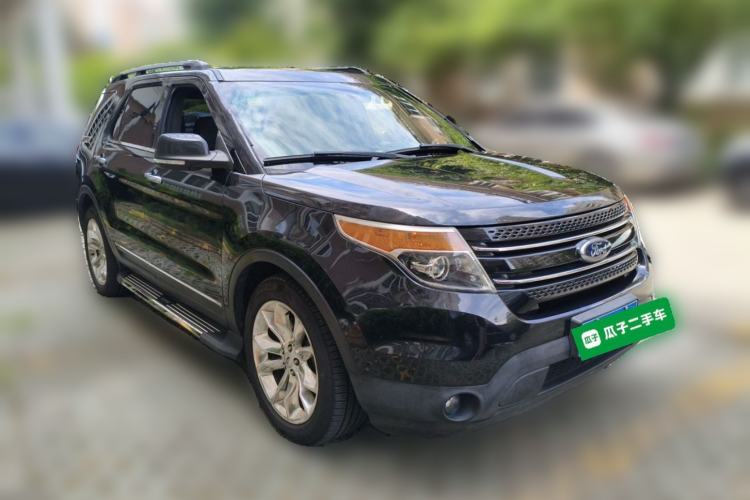 Used Ford Explorer 2013 3.5L Deluxe Model Front Right 45 Deg