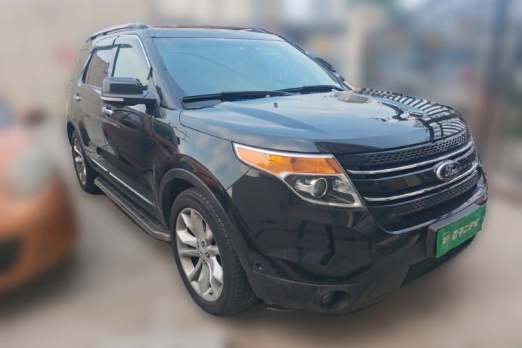 Used Ford Explorer 2013 3.5L Deluxe Model Front Right 45 Deg