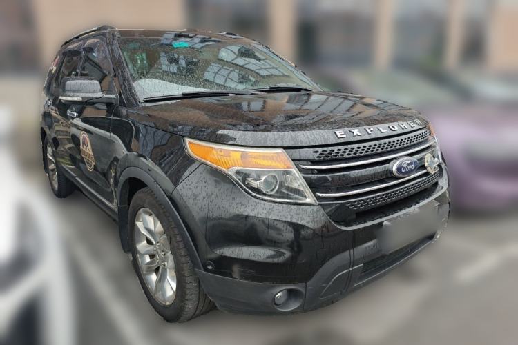 Used Ford Explorer 2013 3.5L Deluxe Model Front Right 45 Deg