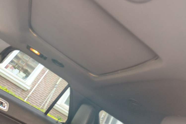 Used Ford Explorer 2013 3.5L Deluxe Model Headliner