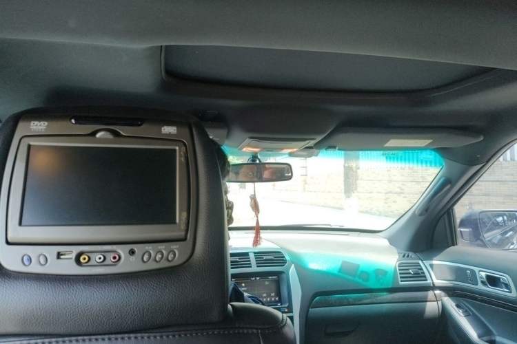 Used Ford Explorer 2013 3.5L Deluxe Model Headliner