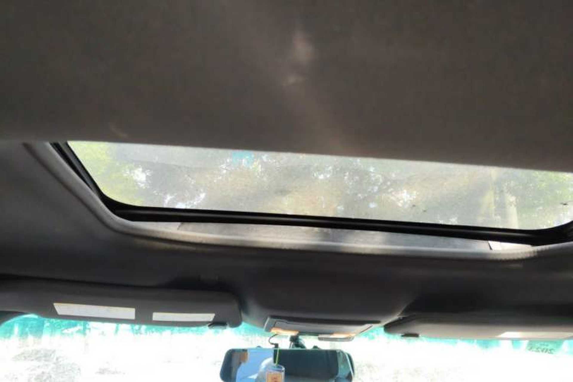 Used Ford Explorer 2013 3.5L Deluxe Model Headliner