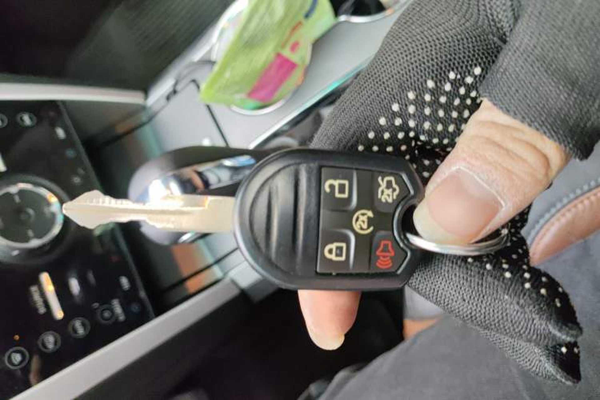 Used Ford Explorer 2013 3.5L Deluxe Model Interior 1