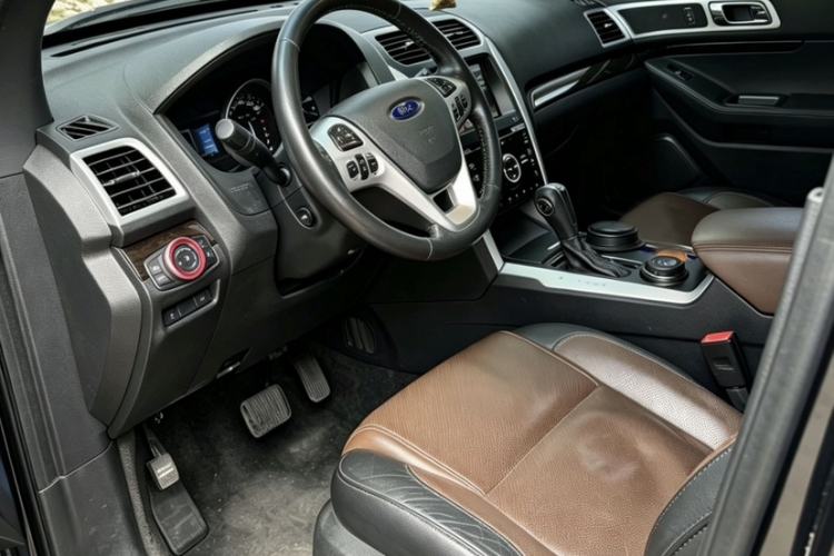 Used Ford Explorer 2013 3.5L Deluxe Model Left Front Seat