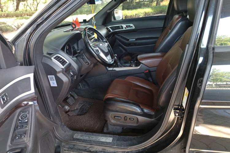 Used Ford Explorer 2013 3.5L Deluxe Model Left Front Seat