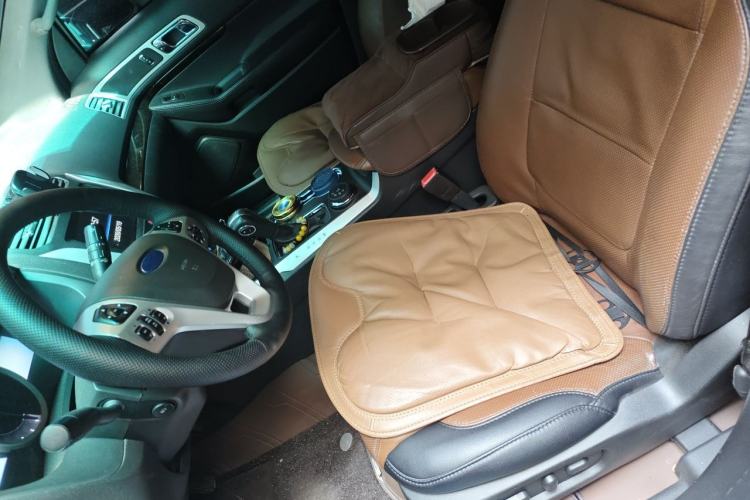Used Ford Explorer 2013 3.5L Deluxe Model Left Front Seat