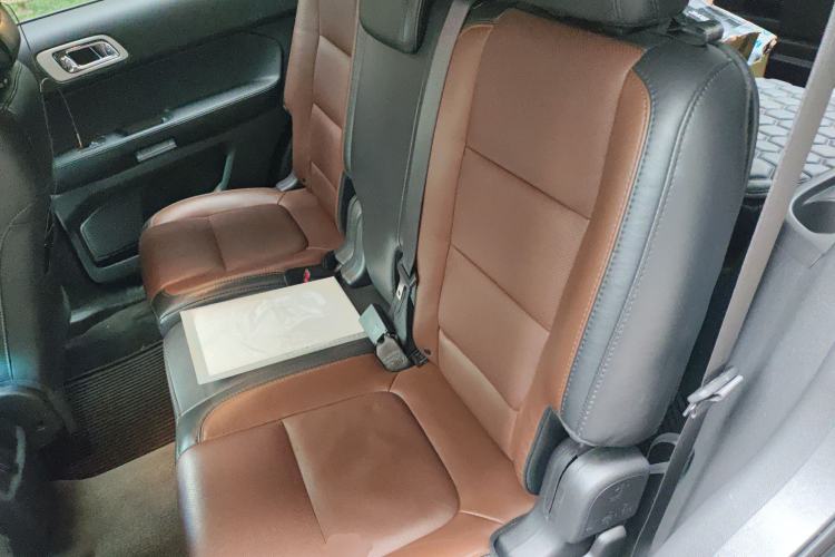 Used Ford Explorer 2013 3.5L Deluxe Model Left Rear Seat