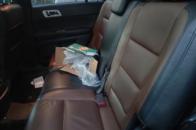 Used Ford Explorer 2013 3.5L Deluxe Model Left Rear Seat