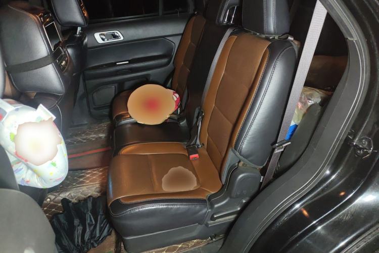 Used Ford Explorer 2013 3.5L Deluxe Model Left Rear Seat