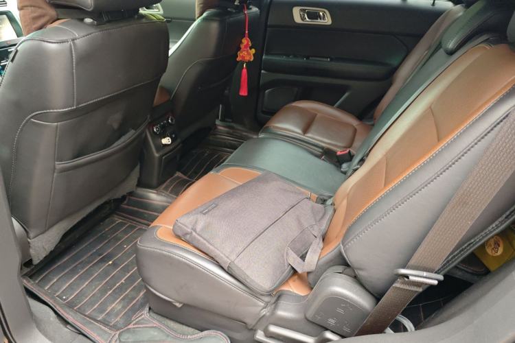 Used Ford Explorer 2013 3.5L Deluxe Model Left Rear Seat