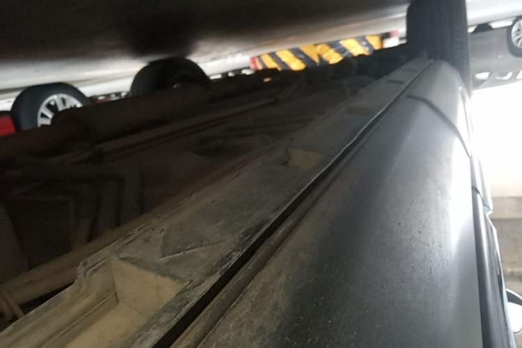 Used Ford Explorer 2013 3.5L Deluxe Model Left Side Sill