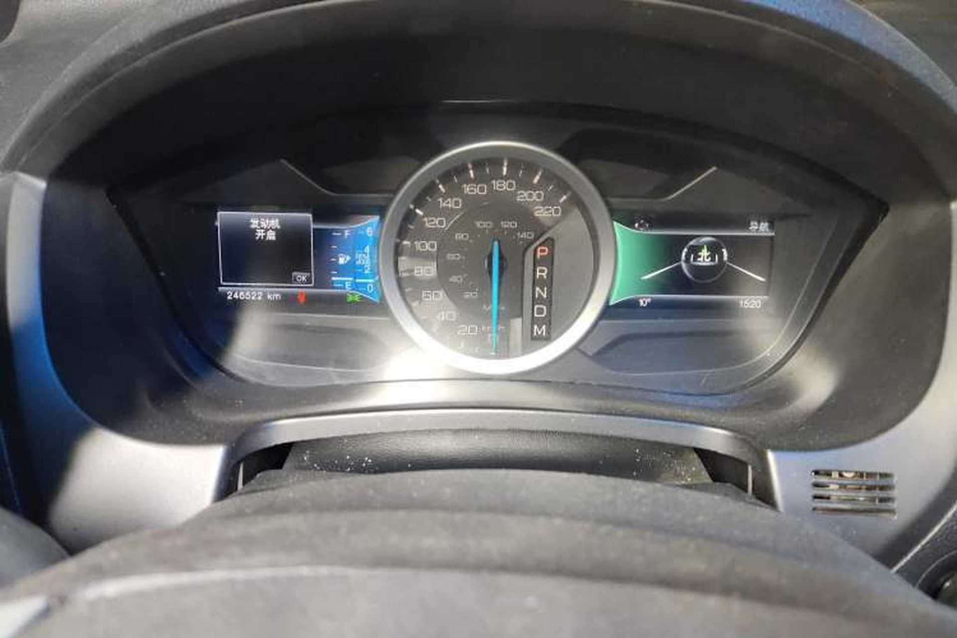 Used Ford Explorer 2013 3.5L Deluxe Model Odometer Close Up
