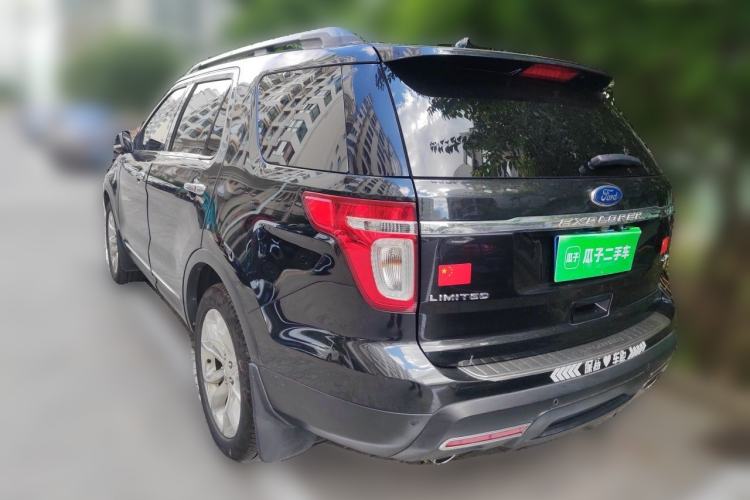 Used Ford Explorer 2013 3.5L Deluxe Model Rear Left 45 Deg