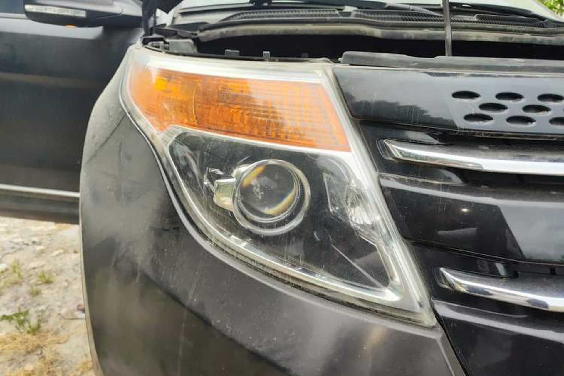 Used Ford Explorer 2013 3.5L Deluxe Model Right Front Headlight