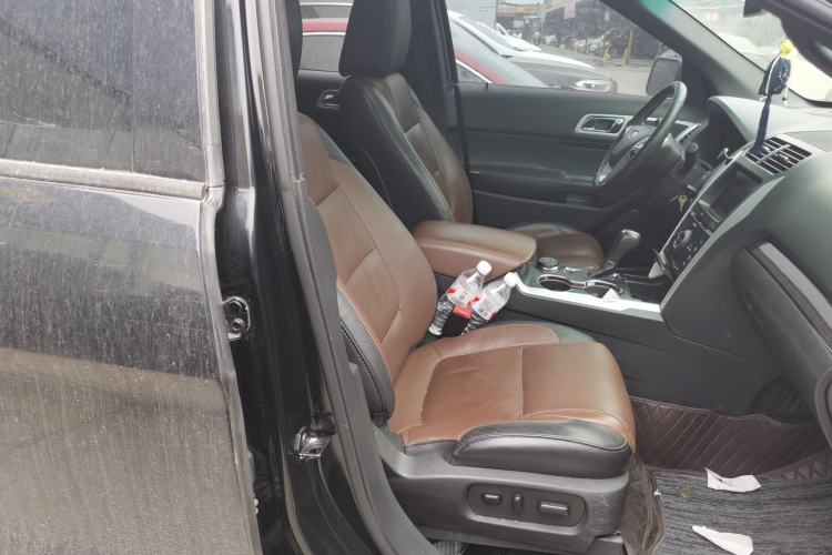 Used Ford Explorer 2013 3.5L Deluxe Model Right Front Seat