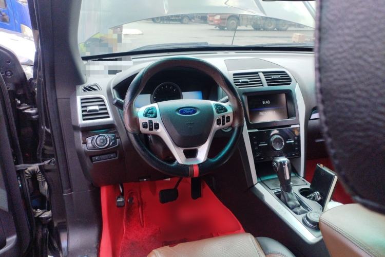 Used Ford Explorer 2013 3.5L Deluxe Model Steering Wheel