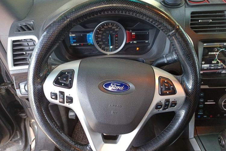 Used Ford Explorer 2013 3.5L Deluxe Model Steering Wheel