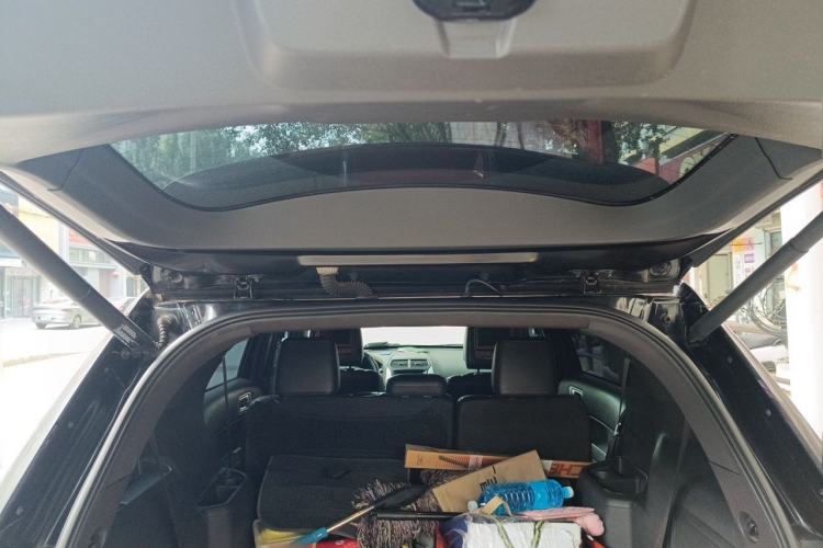 Used Ford Explorer 2013 3.5L Deluxe Model Trunk