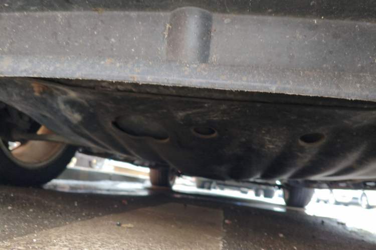 Used Ford Explorer 2013 3.5L Deluxe Model Chassis Front