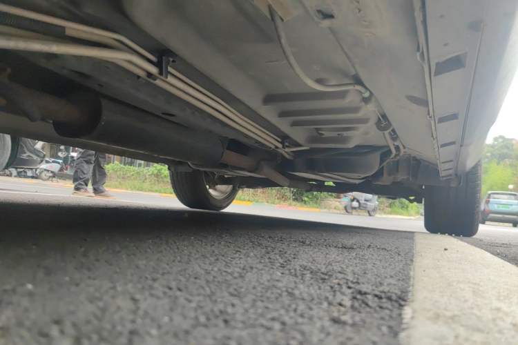 Used Ford Explorer 2013 3.5L Deluxe Model Chassis Front Left