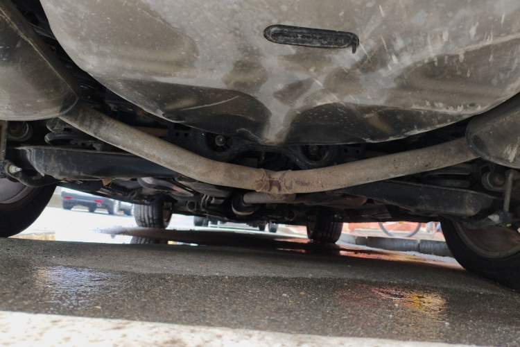 Used Ford Explorer 2013 3.5L Deluxe Model Chassis Rear