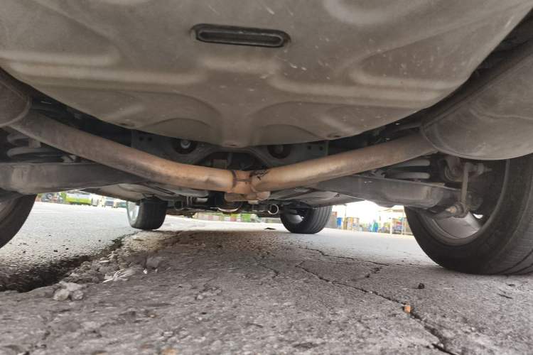 Used Ford Explorer 2013 3.5L Deluxe Model Chassis Rear