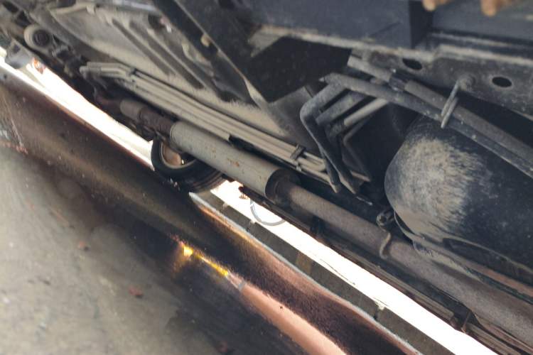 Used Ford Explorer 2013 3.5L Deluxe Model Chassis Rear Left