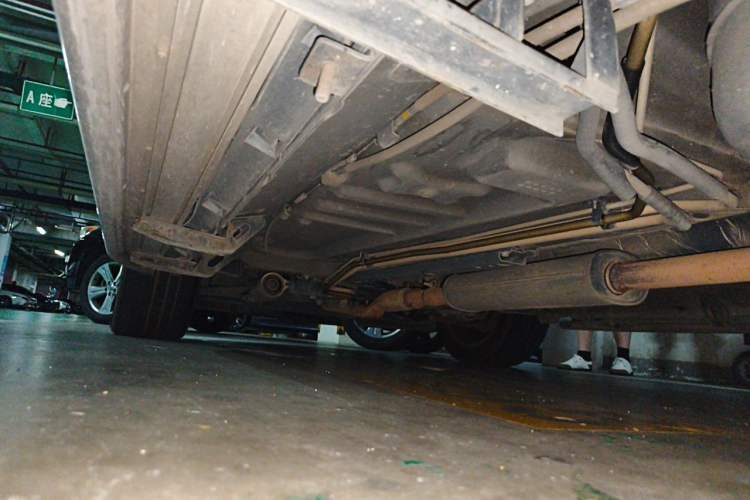 Used Ford Explorer 2013 3.5L Deluxe Model Chassis Rear Left