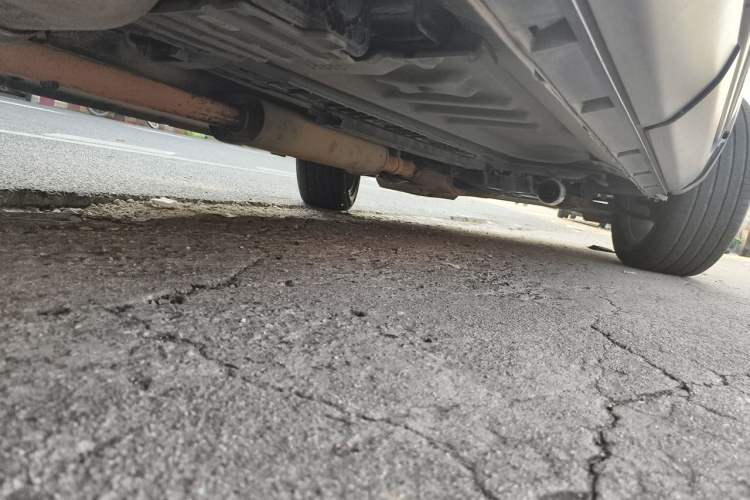 Used Ford Explorer 2013 3.5L Deluxe Model Chassis Rear Right